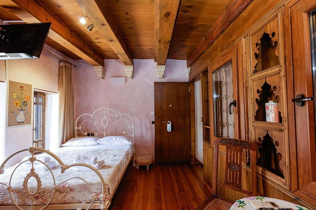 Anassa Townhouse, In Rethymno's Old Center Rethymno (Crete)
